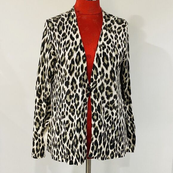Chico's Sweaters - CHICO'S 1 / M / 8 Cheetah Animal Print Cardigan Sweater Single button classic